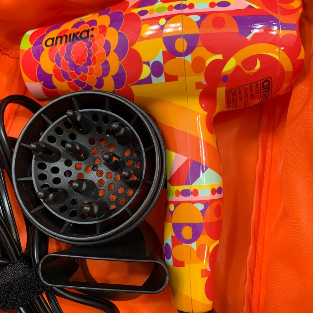 AMIKA travel hair dryer kit, brand new